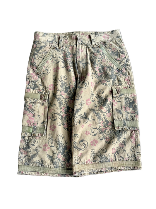 Vintage military Green filigree Capri