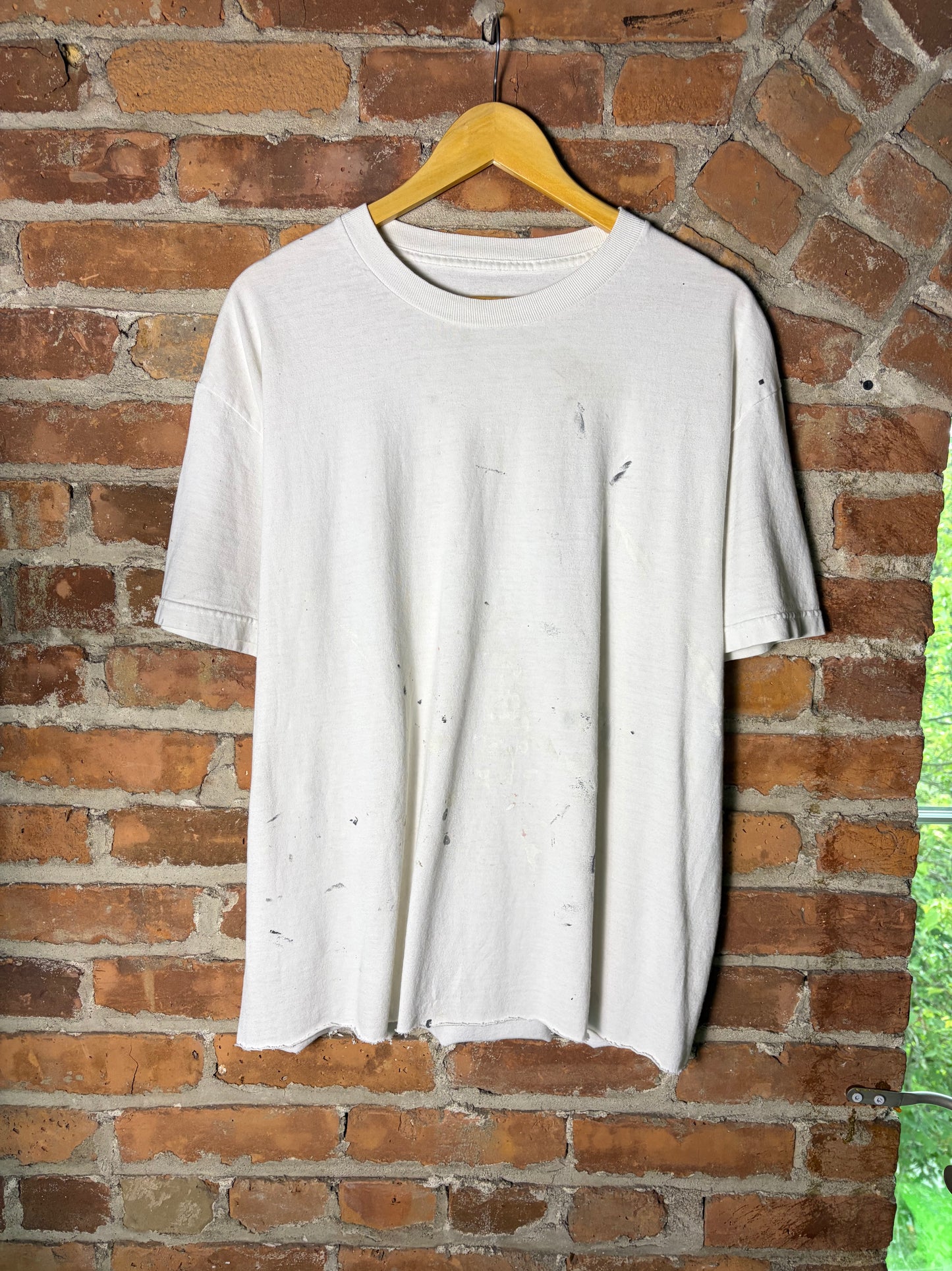 Vintage white blank tee