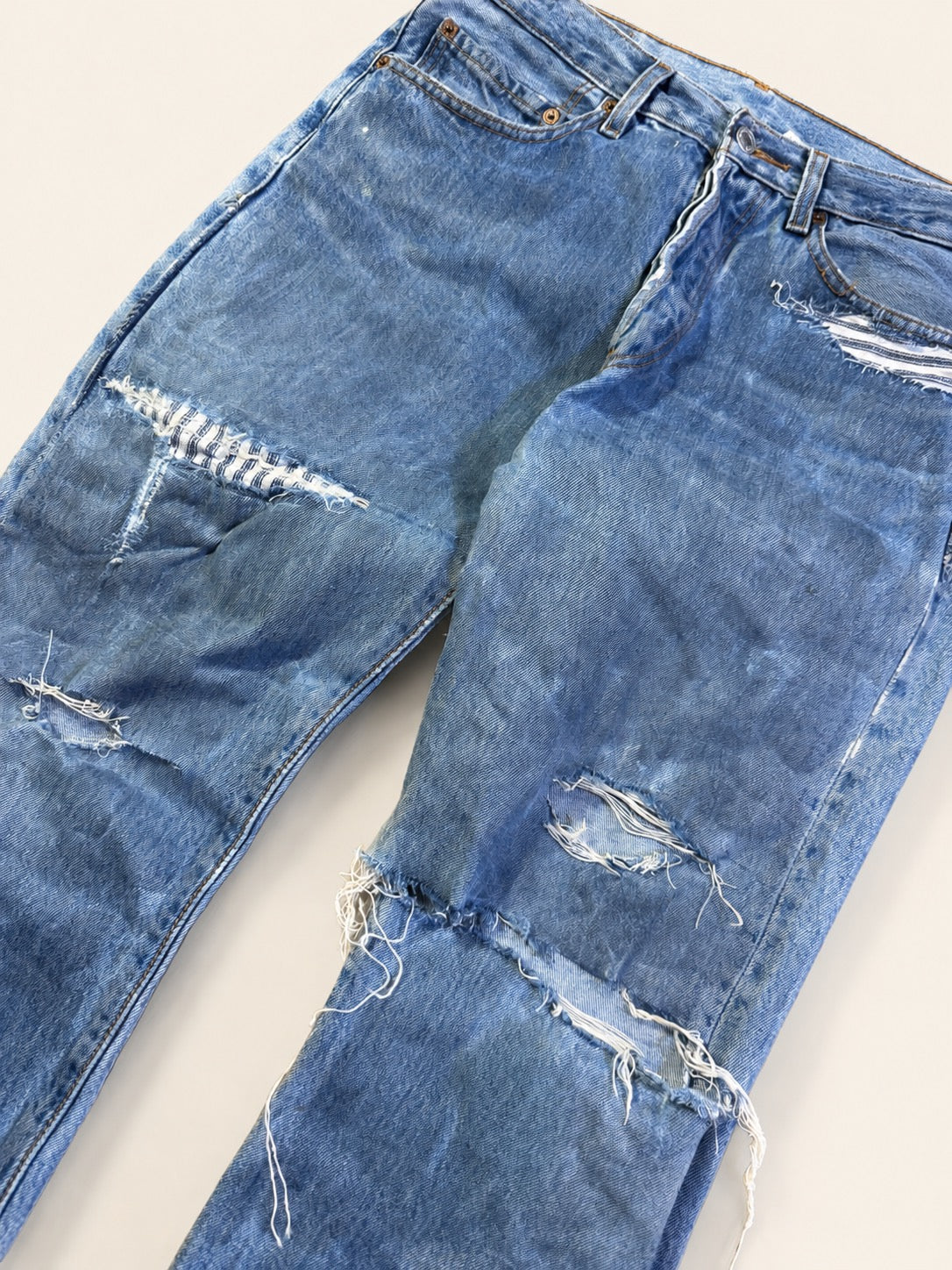 Vintage Levi 501 waxed light wash